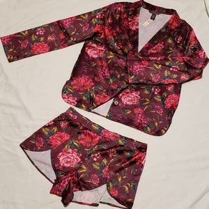 Victoria's Secret 2 Piece Pajama Set